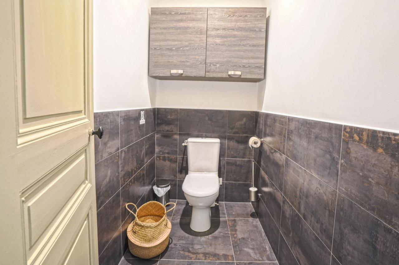 Nocnoc - Le Terracotta Apartment มงต์เปอลิเยร์ ภายนอก รูปภาพ